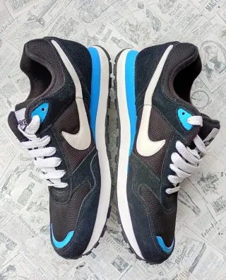 Scarpe Nike MD Runner 2 nere/blu