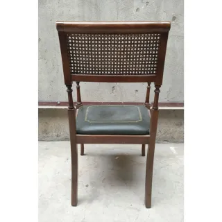 Mesa de juego inglesa + 4 sillas rejilla