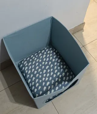 Cama para gato con cojín