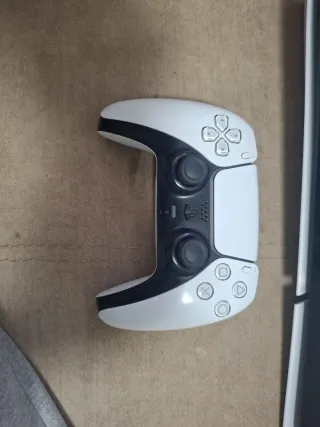 Consola PS5 + Mando (Poco Drift)