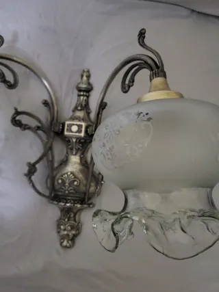 Lámpara de pared antigua vintage