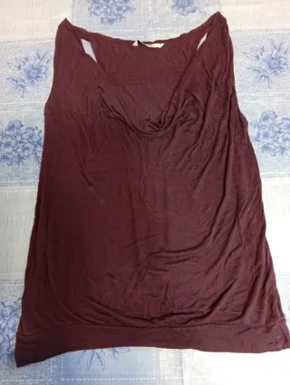 Camiseta sin mangas morada talla S