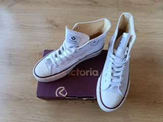 Zapatillas Victoria plataforma blancas