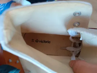 Zapatillas Victoria plataforma blancas