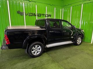 Toyota Hilux 2011