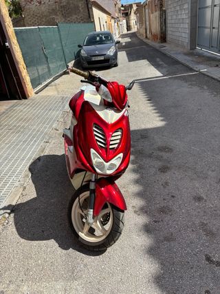 Yamaha Aerox 50cc con 2 motores