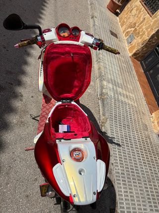 Yamaha Aerox 50cc con 2 motores