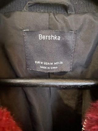 Chaqueta Bershka granate pelo mujer