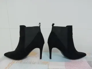 Botines tacón negros