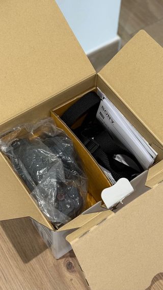 NUEVA Sony ZV-E10 + Objetivo Kit