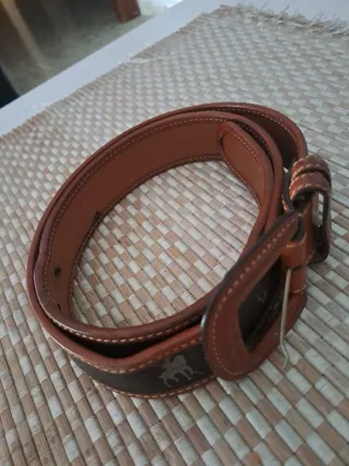 Cinturón de cuero marrón y multicolor