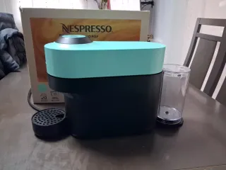Cafetera Nespresso Vertuo Pop Turquesa
