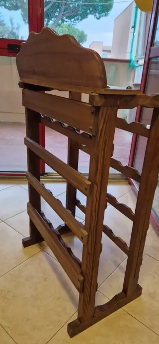 Cantinetta portabottiglie in legno