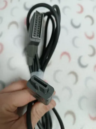 Cable SCART. Buen estado. Nintendo 64