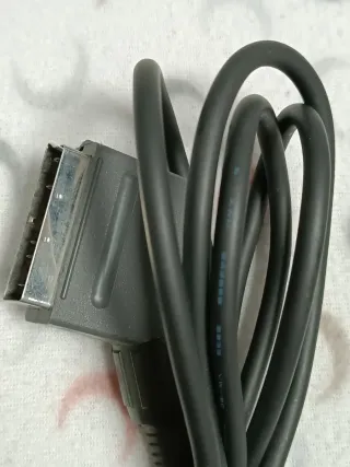 Cable SCART. Buen estado. Nintendo 64