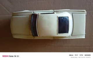 Ford Mustang Lamiera Bianco