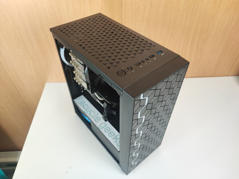 PC de juegos Xeon E5 12GB RAM 240GB SSD afbeelding 7