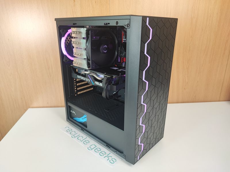 PC de juegos Xeon E5 12GB RAM 240GB SSD afbeelding 2