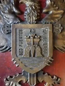 Militar antigua metopa  Sed Fuertes en la Guerra