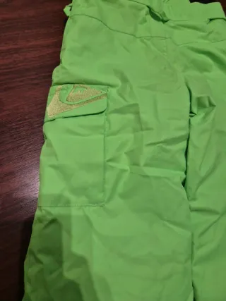 Mono de esquí verde brillante Quicksilver