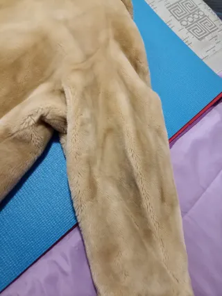 Abrigo Beige Imitación Piel