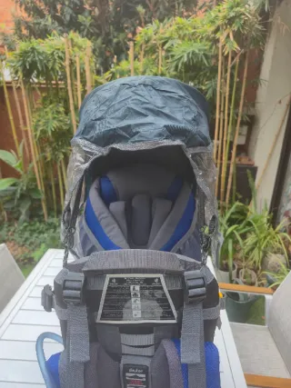 Mochila Portabebé Deuter Kid Comfort II + Parasol