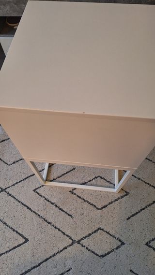 Mesita Noche Ikea VIKHAMMER Blanca 40x39cm
