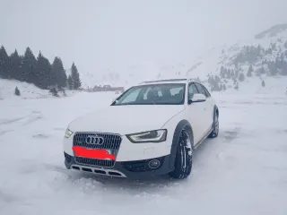 Audi A4 Allroad 2012