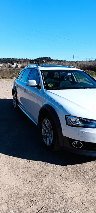 Audi A4 Allroad 2012