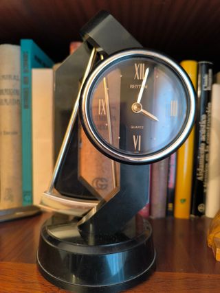 Reloj de sobremesa Rhythm Vintage