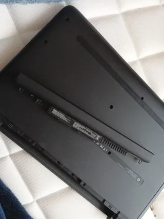 Despiece Portátil HP 15-da0253ns