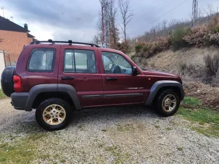 Jeep Cherokee 2003