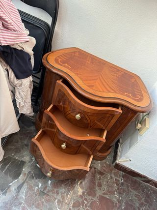 Conjunto dormitorio clásico madera