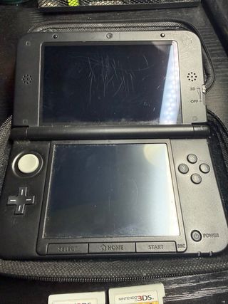 Nintendo 3DS XL Azul con funda