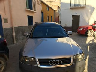 Audi A6 Allroad 2003