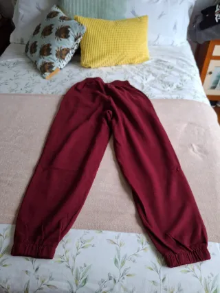 Pantalones deportivos Bershka Brooklyn NY XS