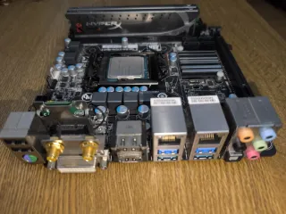 Placa Base Gigabyte GA-Z97N-WIFI + CPU + RAM