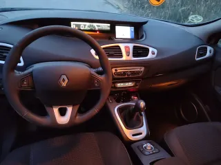 Renault Scenic 2010