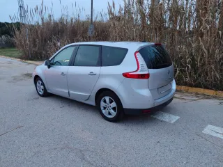 Renault Scenic 2010