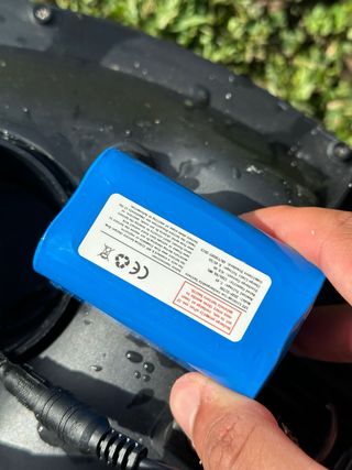 Barco cebador con GPS