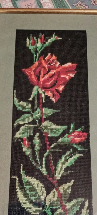 Quadro vintage rosa mezzo punto