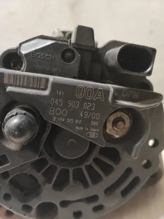 Alternador  BOSCH 045 903 023