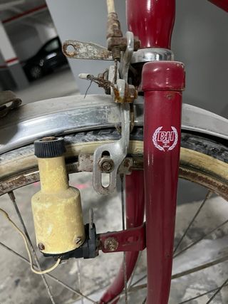 Bicicleta BH paseo antigua roja