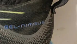 Zapatillas Asics Negras y Azules