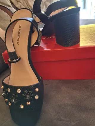 Sandalias Carolina y otros Tacon Talla 38