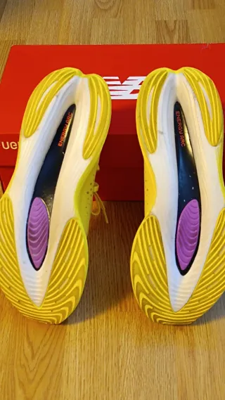 New Balance FuelCell SuperComp Elite V3 - 42.5