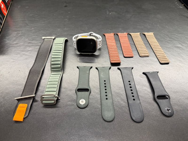 Apple Watch Ultra 1 + Juego Correas