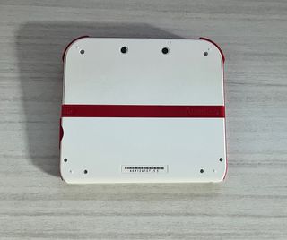 Nintendo 2DS con Pokemon Bank e giochi