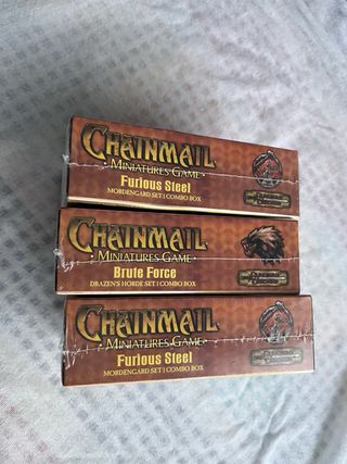 Gioco di Miniature Chainmail - 3 Scatole Nuove