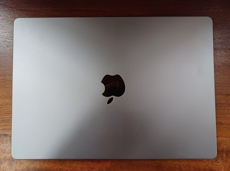 MacBook Pro 14 M1 Pro (16 Core),32GB RAM,512Gb SSD afbeelding 2